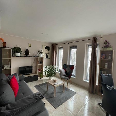 Nyil Apartman Wellnes Debrecen Extérieur photo