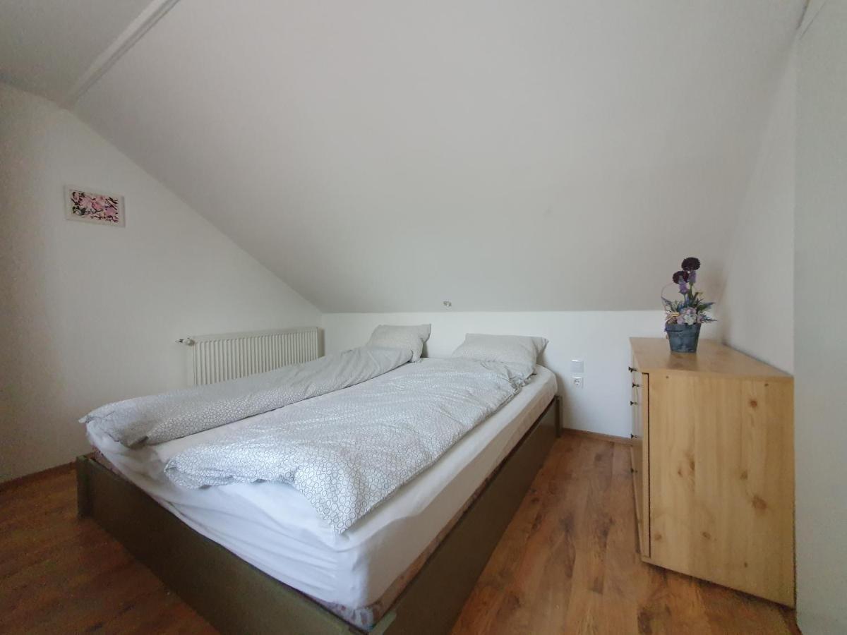 Nyil Apartman Wellnes Debrecen Extérieur photo